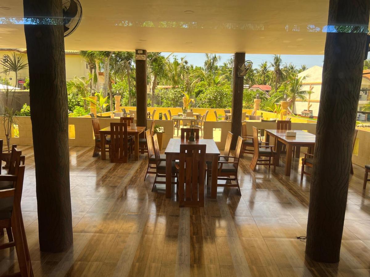Cabilao Sunset Dive & Beach Resort Loon Esterno foto