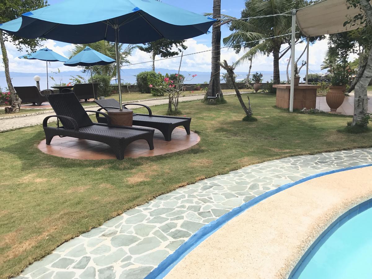Cabilao Sunset Dive & Beach Resort Loon Esterno foto