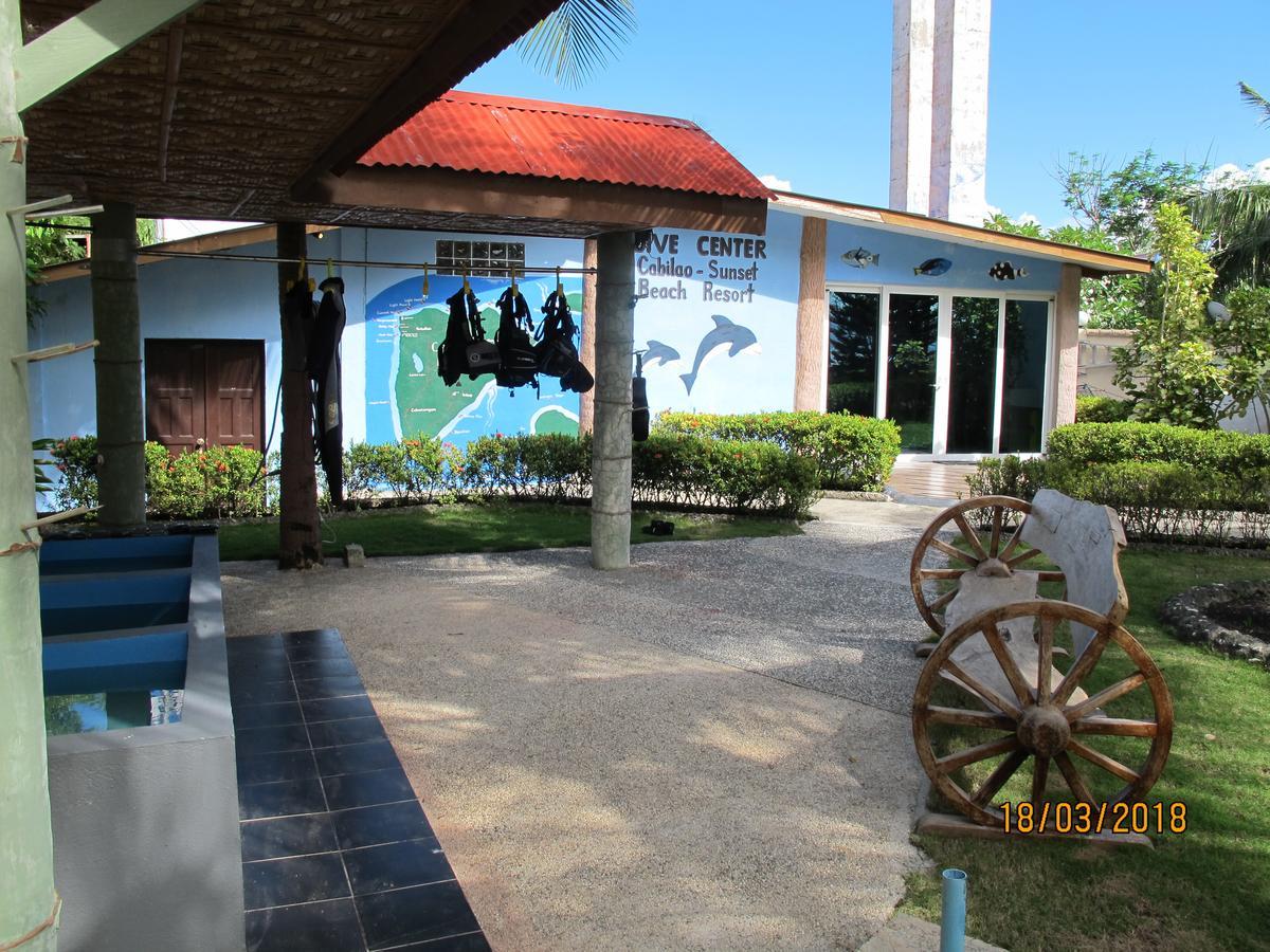 Cabilao Sunset Dive & Beach Resort Loon Esterno foto