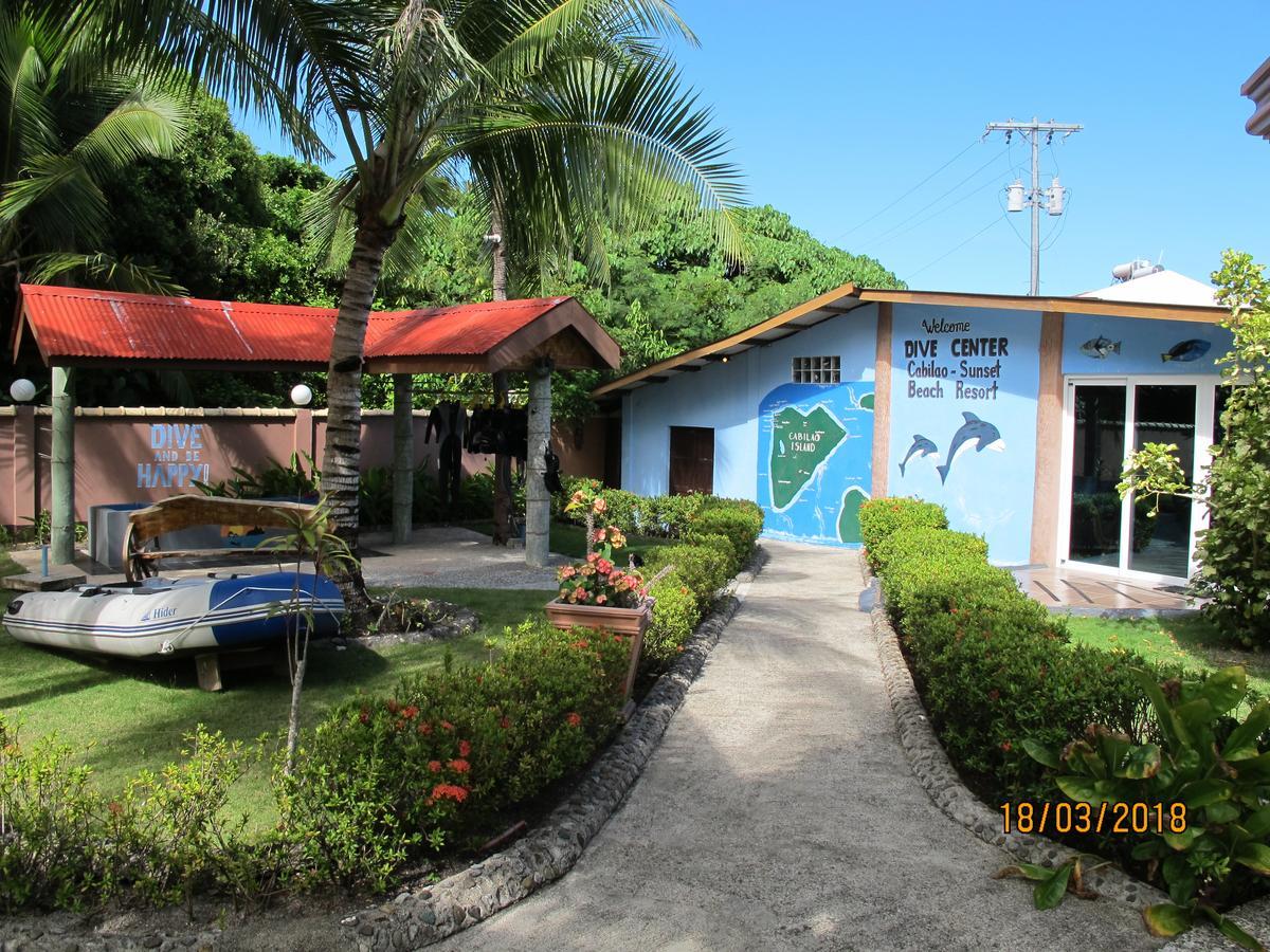 Cabilao Sunset Dive & Beach Resort Loon Esterno foto