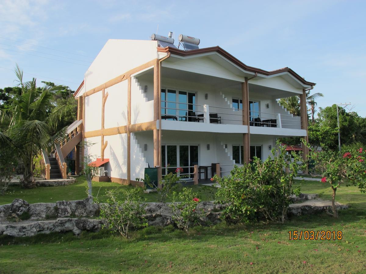 Cabilao Sunset Dive & Beach Resort Loon Esterno foto