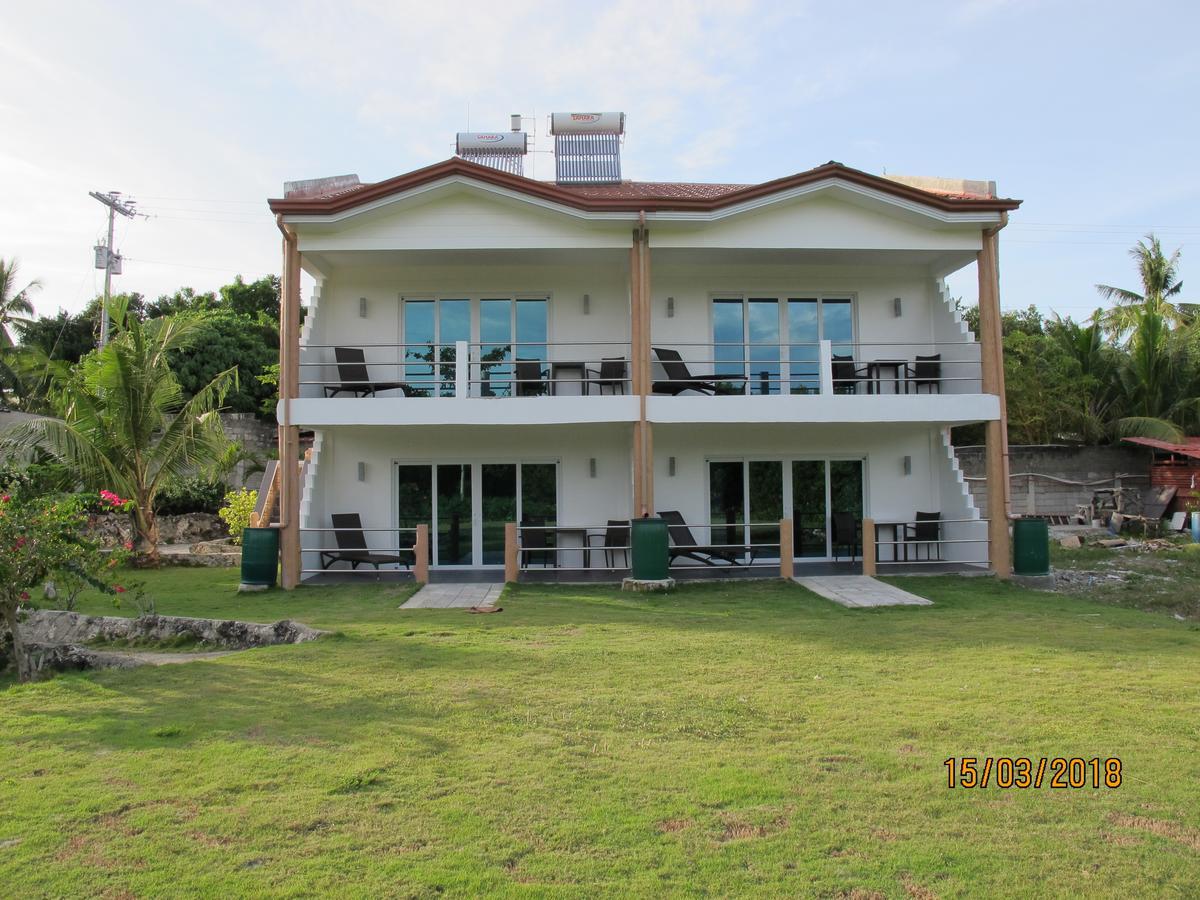 Cabilao Sunset Dive & Beach Resort Loon Esterno foto